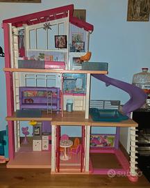 casa di barbie Dreamhouse 
