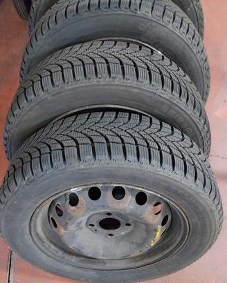 gomme invernali 185/60R15  88T