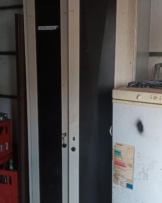 Mobili per garage o officina