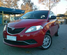 Lancia Ypsilon 1.2 69 CV 5 porte Silver