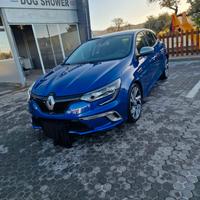 Renault Megane 4 dci 165cv GT 4 control