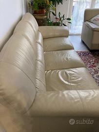 Divano in pelle 3 posti
