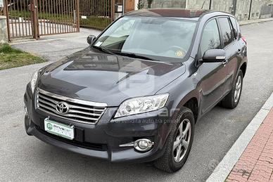TOYOTA RAV4 Crossover 2.2 D-4D 150 CV DPF Exclusiv