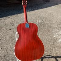 chitarra acustica eko p2