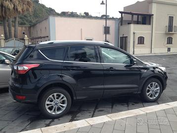  FORD KUGA 1.5 TDCI TITATIUM 