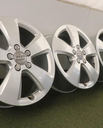 Cerchi in lega Audi A3 S3 17 ORIGINALI 8V0601025C