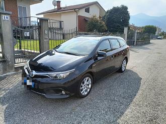 Toyota auris SW 1.8 ibrida