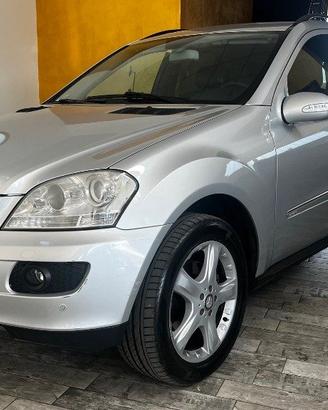 MERCEDES-BENZ ML 320 CDI Sport
