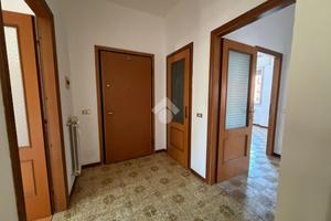 3 LOCALI A BRESCIA
