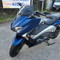 T Max 530 ABS DX