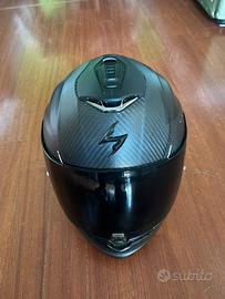Casco Scorpion exo 1400 carbon