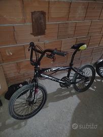 BMX bici