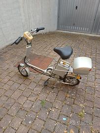 Bici elettrica vintage da camper