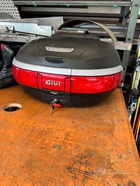 Bauletto moto Givi Maxia