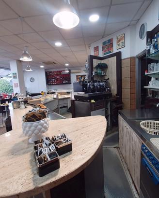 Bar Tavola Calda Patentino Tabacchi Eur/Pavese