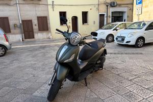 Piaggio Beverly 300 i.e. S