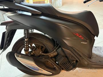 Honda SH 150 ( aziendale)