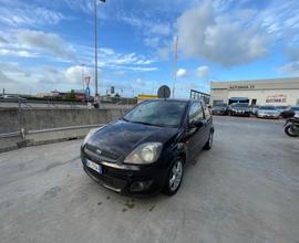 Ford Fiesta 1.4 TDCi 3p. Ghia neopatente motore nu