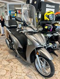Honda Sh 350