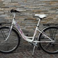 Bicicletta per bambina.