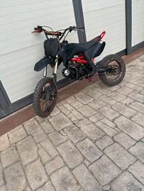 Pit bike 125