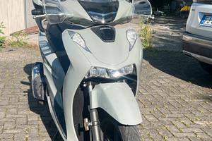 Sh 150 i 2025 / 1700km