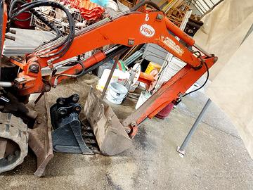 mini escavatore 