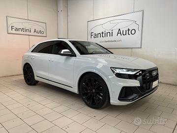 Audi Q8 SQ8 4.0 TFSI 507cv quattro Tiptronic-LEGGI