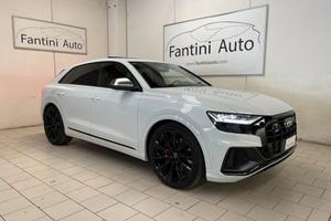 Audi Q8 SQ8 4.0 TFSI 507cv quattro Tiptronic-LEGGI