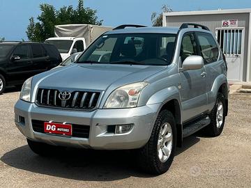 Toyota Land Cruiser 3.0 D-4D 16V cat 3 porte