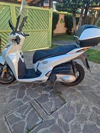Honda Sh 300
