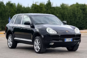 Porsche Cayenne 4.5 GPL/benzina