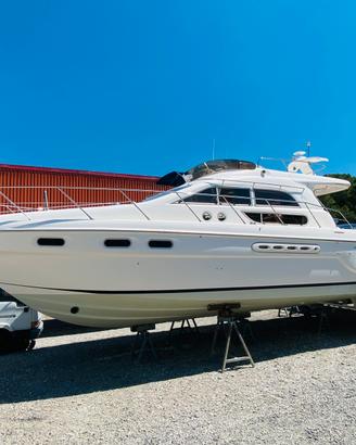 Sealine F44