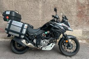 Suzuki V-Strom 650 XT