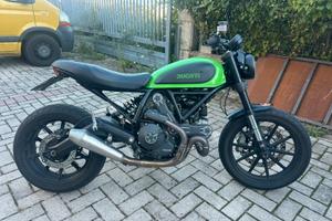 Ducati scrambler 800