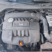 MOTORE VW GOLF 5 - V 1.6 BENZINA ANNO 2005