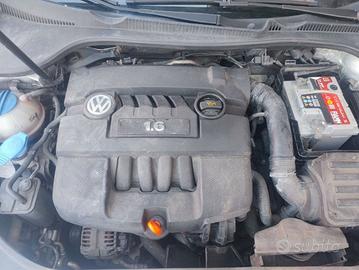 MOTORE VW GOLF 5 - V 1.6 BENZINA ANNO 2005