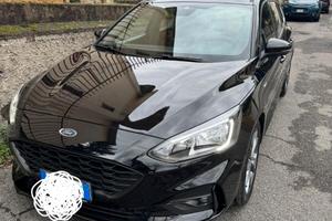 Ford Focus 1.5 120 cv st line