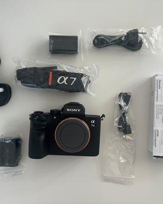 Sony Alpha 7 III Body – Solo 2 scatti – nuova