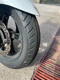 Kymco Downtown. 300 i