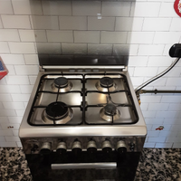 Piano cottura con forno