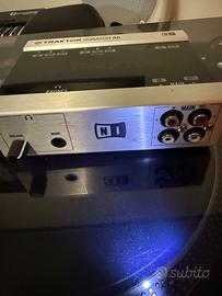 TRAKTOR CONTROL X1 MK2/ Traktor Scratch A6/ VYNIL