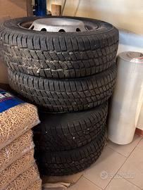 4 gomme Goodride invernali + cerchi in acciaio