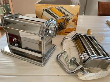 Nonna papera - Atlas 150