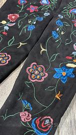 Stivali sopra coscia ricamati