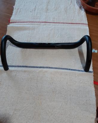 Manubrio fsa energy compact 42 cm