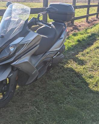 Kymco Downtown 350i ABS + bauletto coperta Tucano
