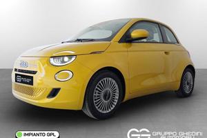 FIAT 500 Hybrid Berlina Torino 1.0Hybrid Berlina