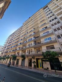 Appartamento Via P. Amedeo di 70 mq