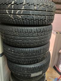 Gomme 4 stagioni, 215/55r18